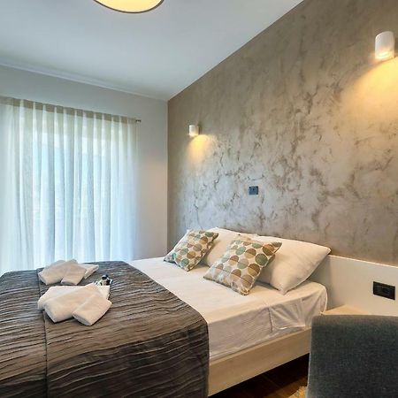 Adriatic Apartments Fažana Extérieur photo